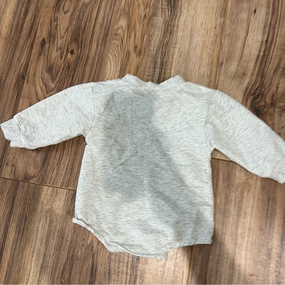 On Sundays We Watch Football Graphic Bodysuit Bubble Sweatshirt - Picture 2 of 4